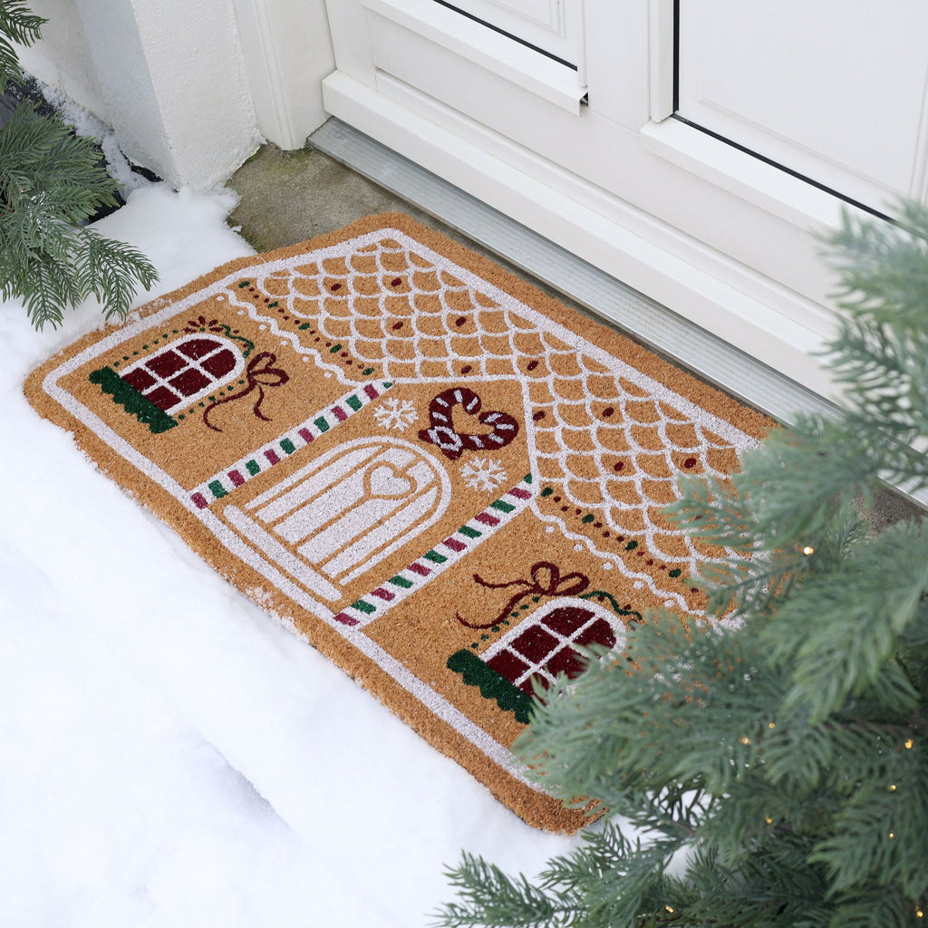 Deurmat Christmas House van Chic Antique in naturel kokosvezel, 75 bij 45 cm