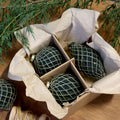 Glazen kerstballen in olijfgroen van Chic Antique, set van drie