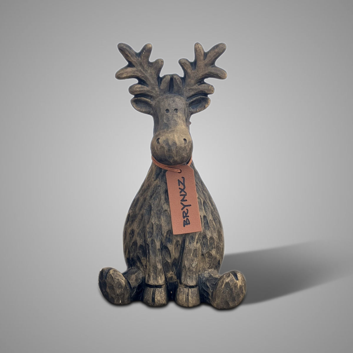 Sitting Rudolph Himself Majestic Brown L – H23 cm