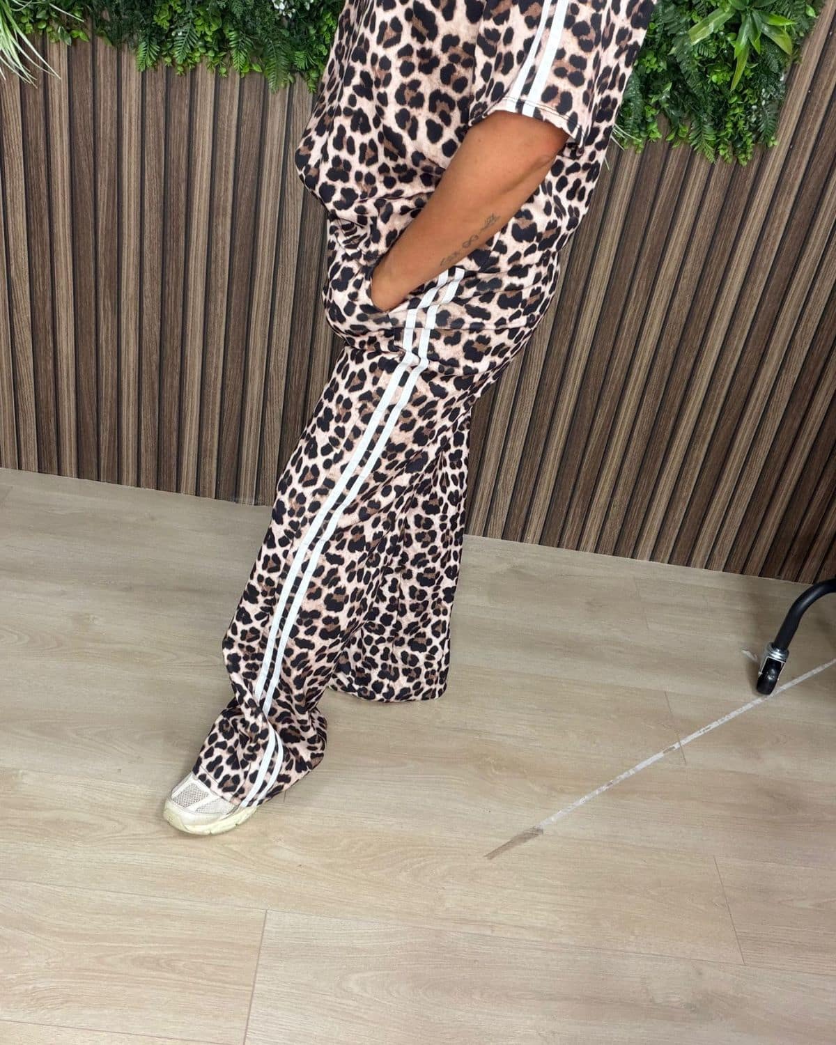 Leopard Travel Pak Met Witte Bies - Velvory Fashion & Living