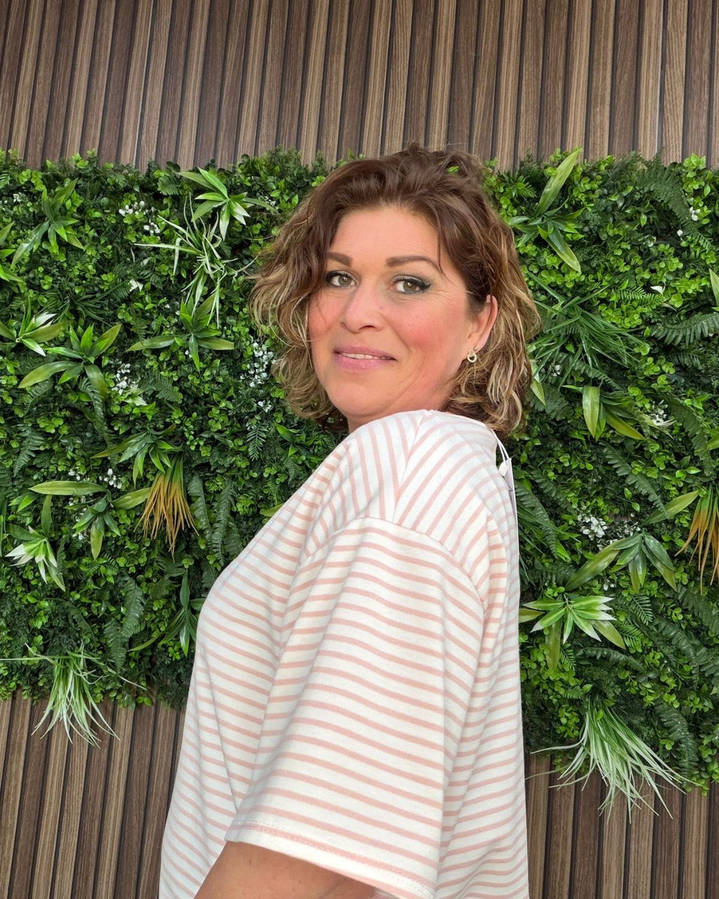 Streepjes Shirt Zalmroze - Velvory Fashion & Living