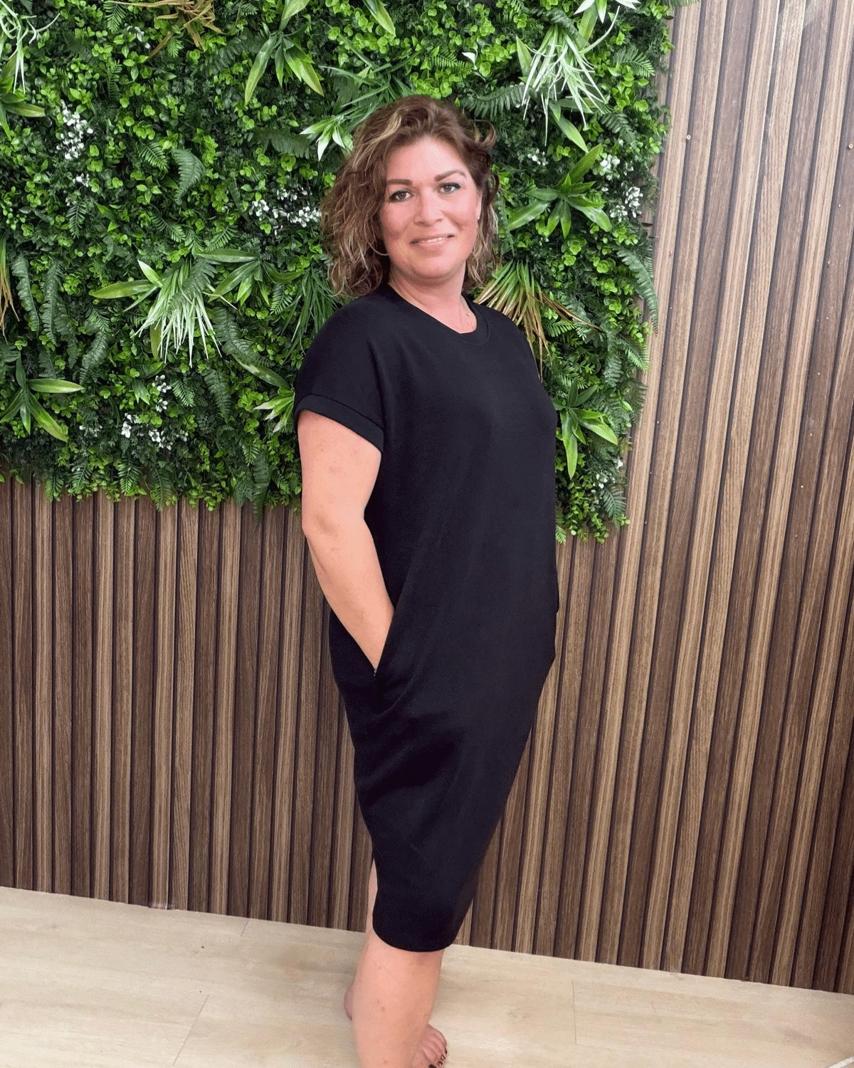 Traveljurk Zwart met Steekzakjes - Velvory Fashion & Living